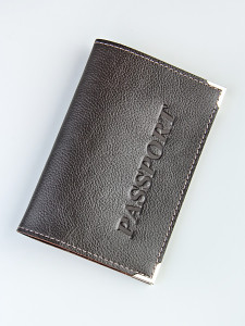 YG Обложка на паспорт загран с металл.уголками