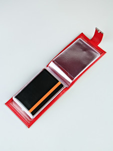 YV Визитница на кнопке H-020